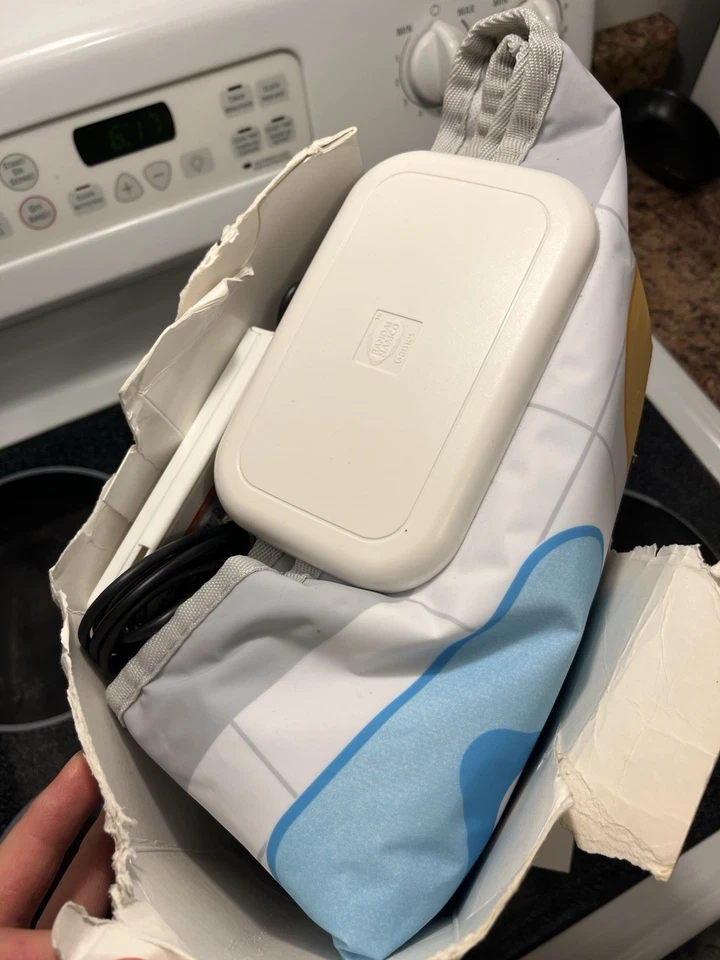 Active Life Outdoor Challenge (Wii 2008) Bundle with Mat - TESTED - Image 2 of 4