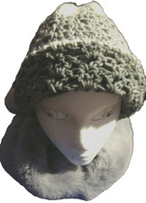 XIMIVOGUE Life Faux Fur Scarf & Matching Handmade XL Knit Cap Silver White   264