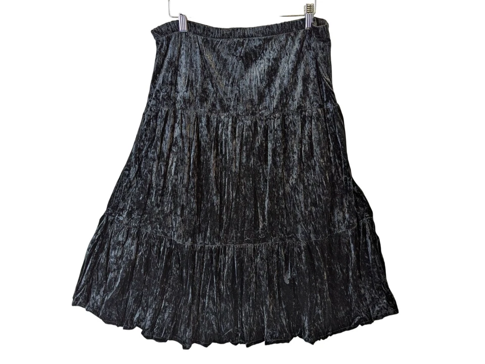 Falda Rampage Terciopelo Negra Talla 14 Gótica En Niveles Caprichosa De Colección Bruja Victoriana Foto 2 de 4