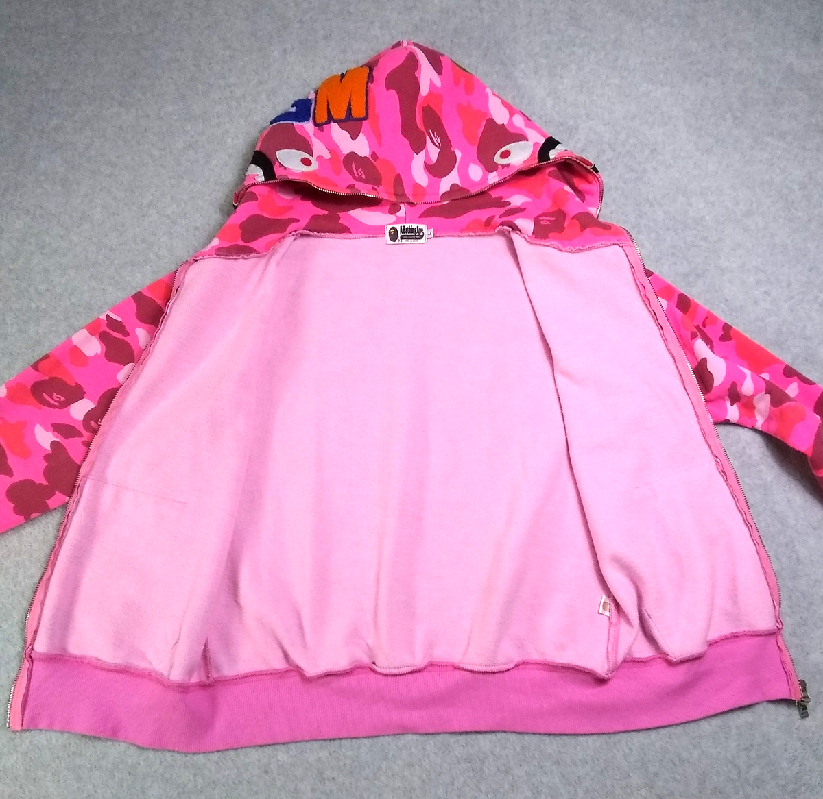 A Bathing Ape BAPE WGM Hoodie Jacket Sz L Pink Camo Shark Full Zip