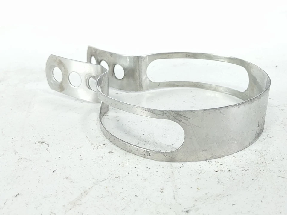 99 Ducati 900 SS Exhaust Mount Bracket Clamp - Image 2 of 4