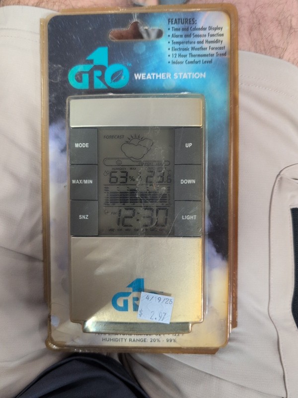 Gro1 Digital Weather Station  Degrees Fahrenheit Time+ Calendar