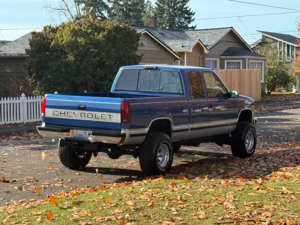 Chevrolet Silverado 1500 LS Z71 1997 4X4 V8 elevado Foto 4 de 4