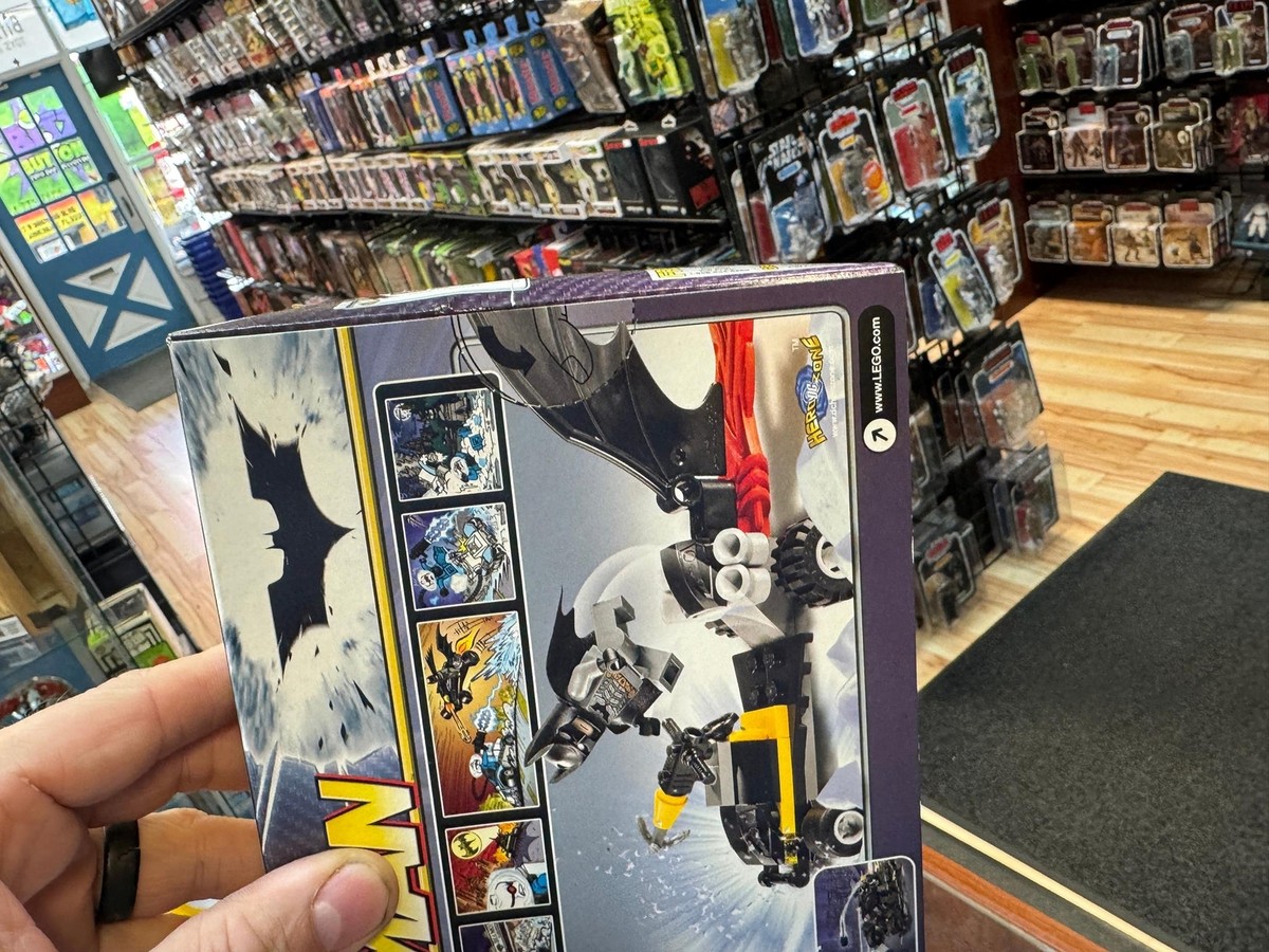 Batman's Buggy Escape from Mr Freeze 7884 (Vintage LEGO, DC Comics
