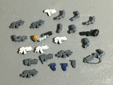 A22267 WARHAMMER 40K SPACE MARINES BITS LOT BOLTERS ARMS GAMES WORKSHOP GW