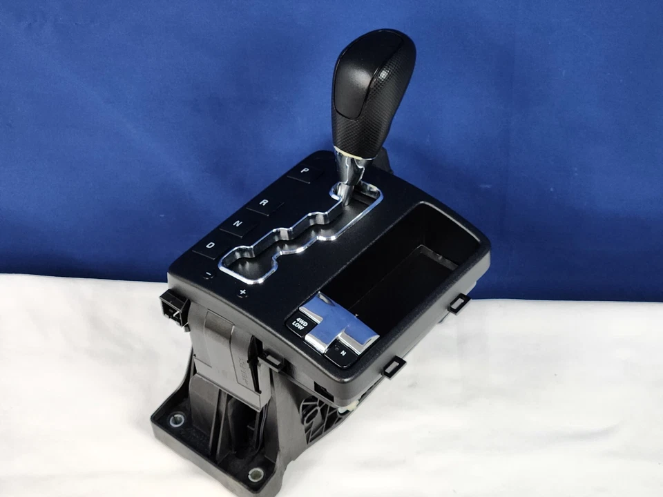 🏅  2006  2007 Jeep Grand Chrokee 4WD   Floor Shifter assembly   052124138AC 🏅 - Image 3 of 4