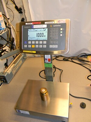 Sartorius Combics 3 (CAW3P1-6DC-NCE), w CAAPP1-6DC-NCE 6KG Scale Base, 0-6000g