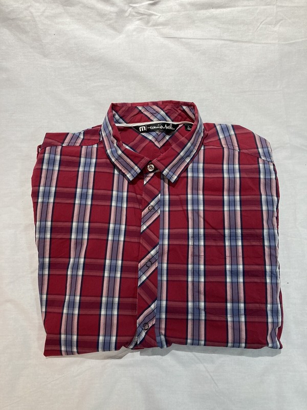 Travis Mathew Snap Button Down Shirt, Men’s size Large, NWOT!