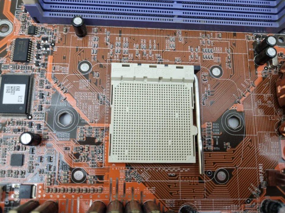 Motherboard Abit KN8 socket 939 - Immagine 4 di 4