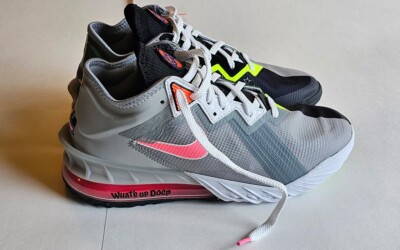 Lebron XVIII Low Smoke Gray/Sunset Pulse Size 8 Shoes Amazon.com | Nike Lebron XVIII Low Light Smoke Grey/Sunset  main image 2