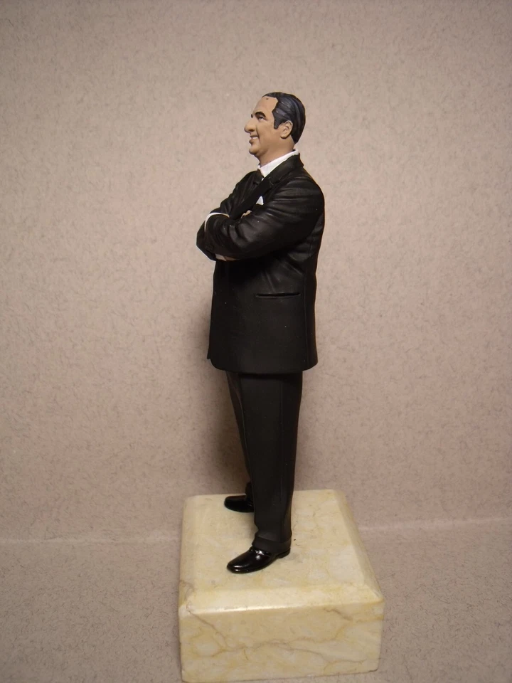 FIGURA 1/18 HENRY FORD II VROOM PINTADA PARA MINICHAMPS EXOTO SPARK CMR Foto 3 de 4