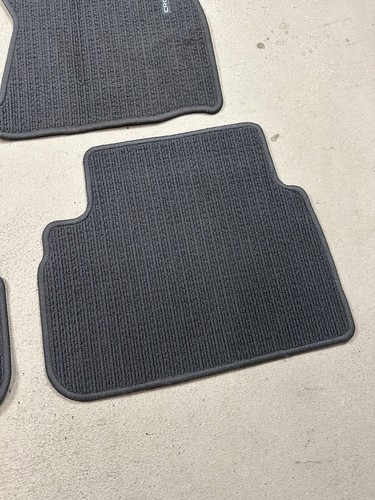 2019-2023 SUBARU CROSSTREK Carpet Floor Mat Set Dark Gray OEM 4PC SET - Picture 5 of 8