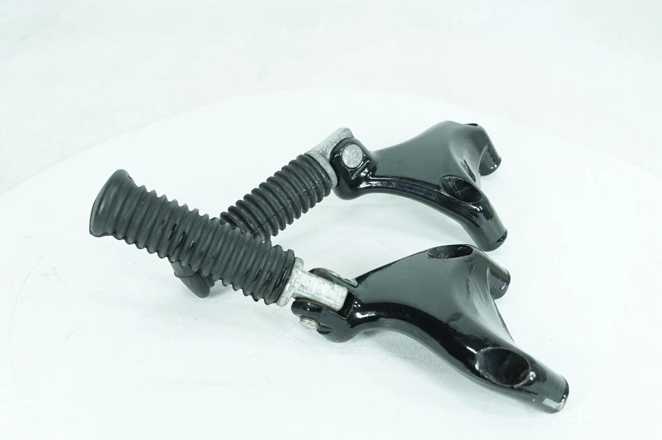 Harley Sportster XL883 C 2008 personalizada OEM pasajero estriberas izquierda y derecha Foto 2 de 4