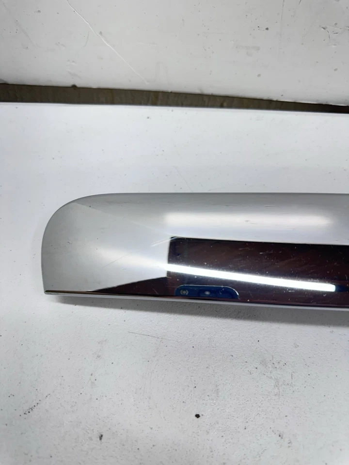 11-13 Nissan Rogue Hatch Liftgate Tailgate Camera Trim Molding Release OEM T16 - Image 2 of 4