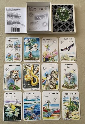 ANIMALES ENTRE YUYOS : ANIMALS BETWEEN WEEDS ORACLE CARDS DECK BY AMELIS ANDRADE