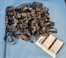 COOPER B-LINE CONDUIT FASTENERS  M/N: BG-16 TRADE SIZE: 1 IN.  (LOT OF 90)