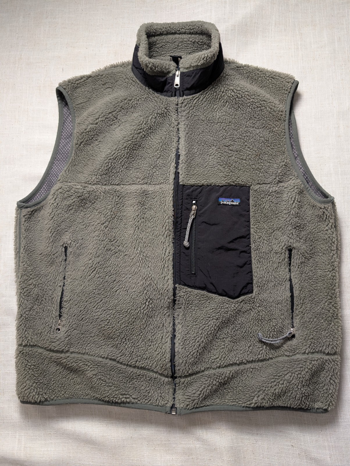Vintage Patagonia Retro-X Deep Pile Fleece Shepra Vest Full Zip Olive  XXL 90s
