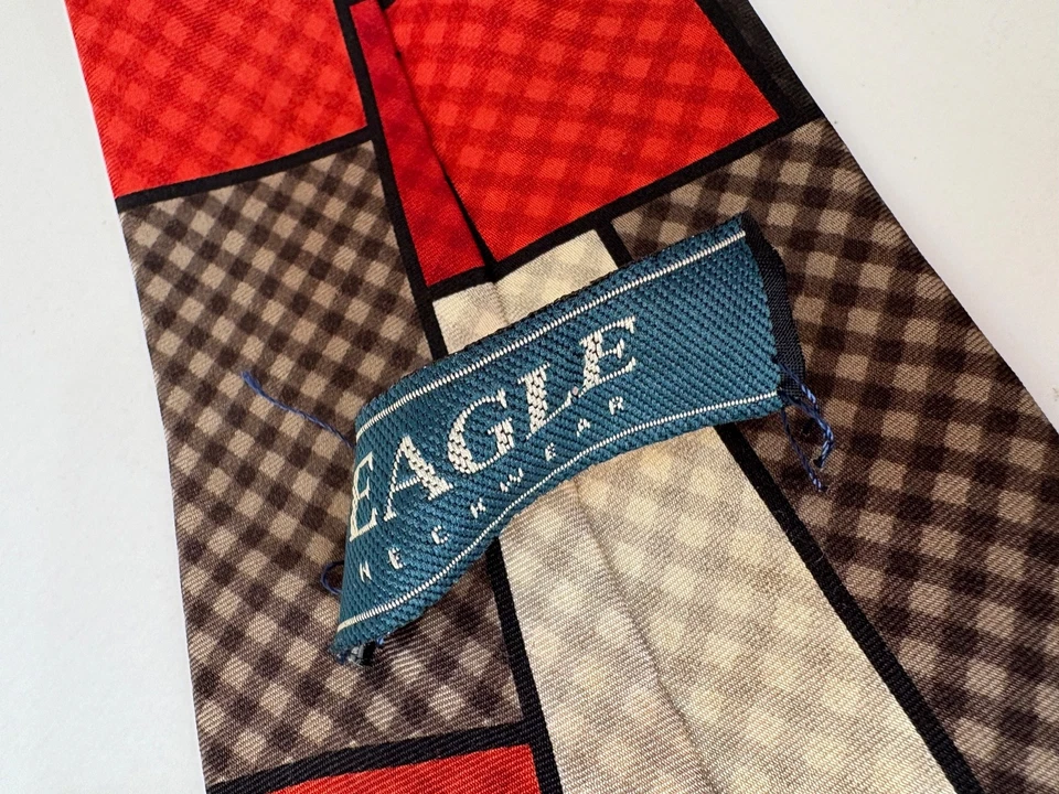 Indiana Hoosiers Corbata Para Hombres Águila Prendas para el Cuello Seda Universidad Rojo Logo IU Foto 4 de 4