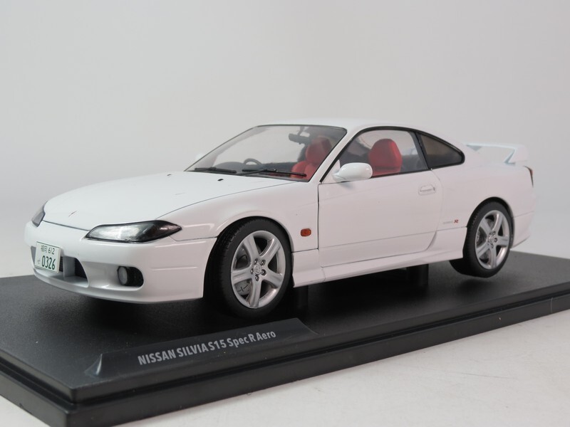 Solido 1/18 – Nissan Silvia S15 Spec-R Aero Aspen 1999 – Réf S1812202 – Neuf
