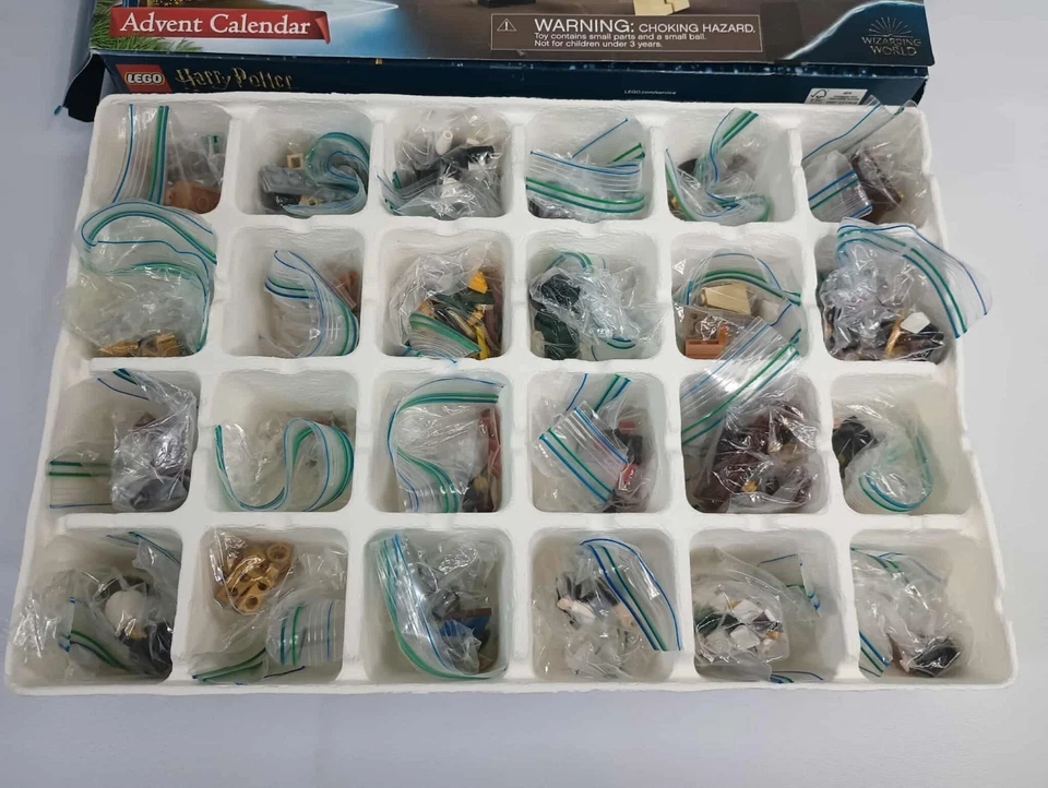 LEGO Harry Potter 2019 Advent Calendar 75964 with Box Christmas - COMPLETE - Image 2 of 4