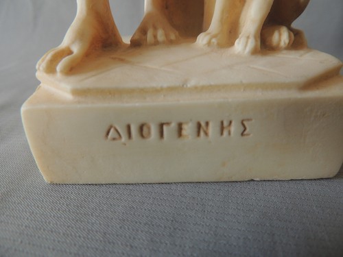 Diogenes Ancient Greek philosopher alabaster statue Festos - Picture 8 of 9