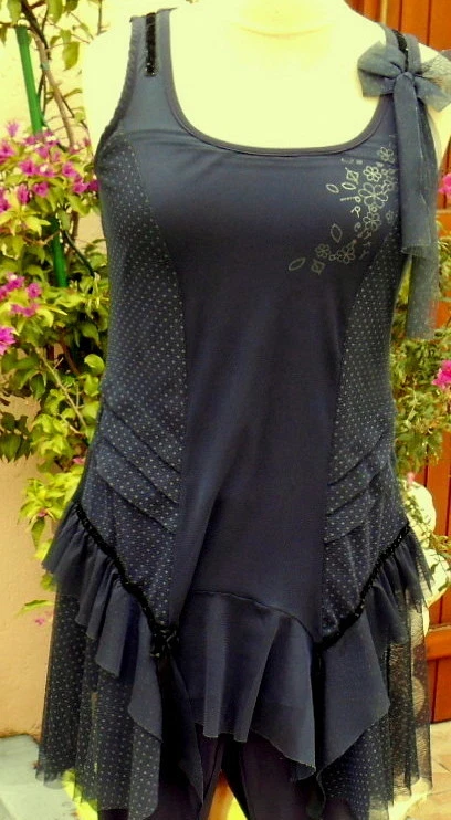 Tunique Femme LMV – Taille 44, Coupe Classique Noir – Très Bon État
