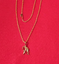 14KT GOLD PLATED HOCKEY PLAYER CHARM WITH 16-30 INCH ROPE CHAIN NECKLACE- 2441