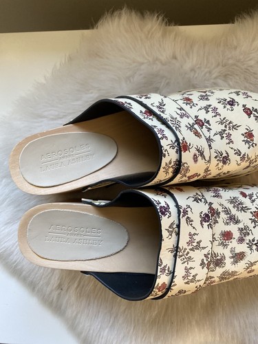 Aerosoles Aware Laura Ashley Clogs Women 8M La Pedro Beige Cottagecore Floral - Picture 9 of 10