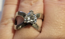 Vintage Cubic Zirconia Heart Solitaire Sterling Silver 925 Ring size 9