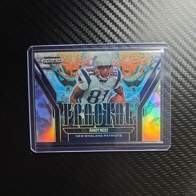 2025 Panini Prizm Black Silver Prizm Fractal #9- Randy Moss- Patriots