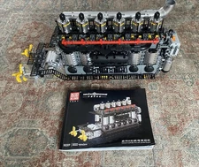 Mould King Model Of Inline 6 Cylinder Aircraft Carrier Engine