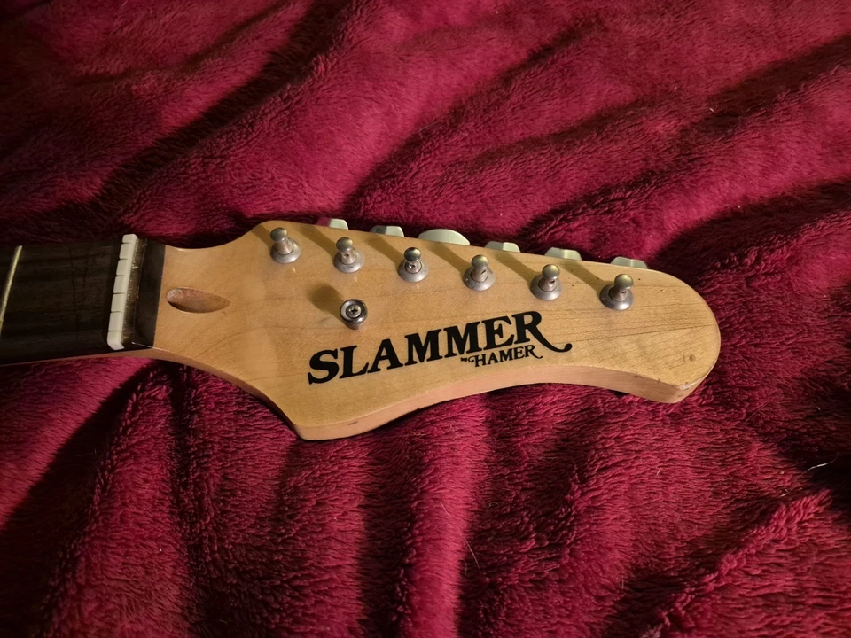 Cuello de guitarra eléctrica Hamer Slammer 21 trastes diapasón RW se adapta al modelo Stratocaster Foto 3 de 4