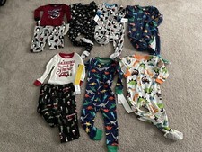 Lot of boys new Carter  s pajamas-size 18 Months