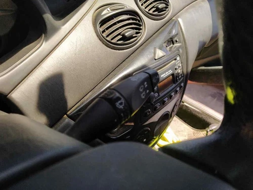 Comando Tergicristalli per FORD FOCUS FAMILIAR (CAK) Ghia 2003 1522996 - Zdjęcie 1 z 3