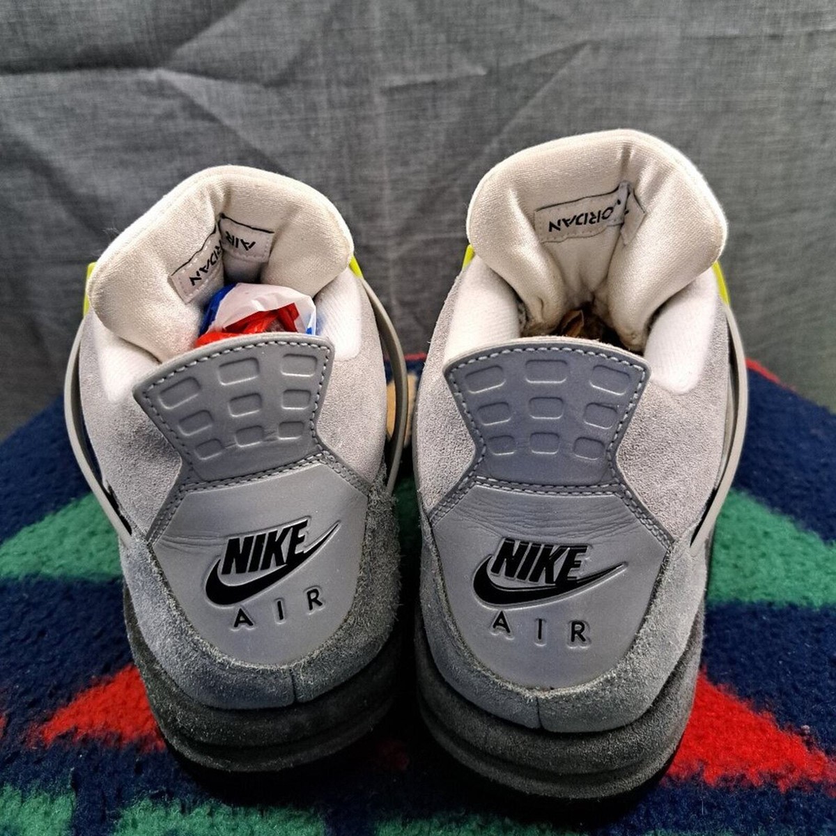 Nike Air Jordan 4 Retro SE Mid Neon 95 size 10.5 Men CT5342-007 OG