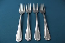 4 Salad Forks Wallace WICKHAM Glossy Full Bead 18/10 Stainless China NEW 7 1/8"