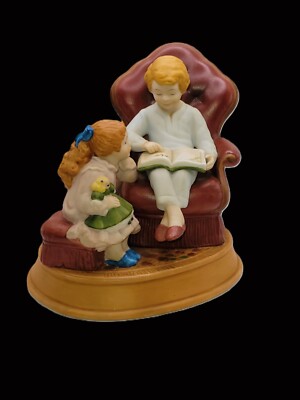 Vtg Christmas Memories Third Edition 1983 ''Enjoying the Night Before Christmas''