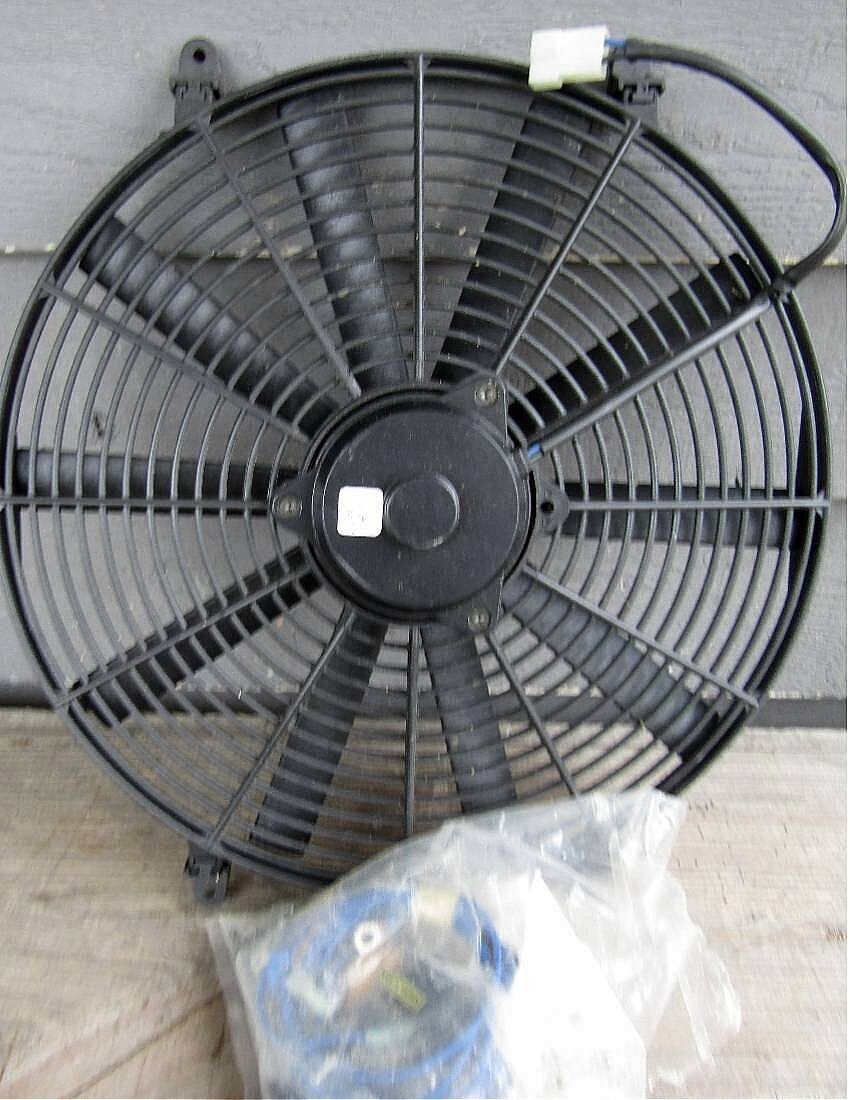 NEW IMPERIAL #2261116 ELECTRIC COOLING FAN -- for larger V8 motors 