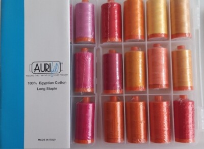 Aurifil Mako 50/2, 1300 m Spulen, gelb-orange-rot-pink-Töne, auch multicolor