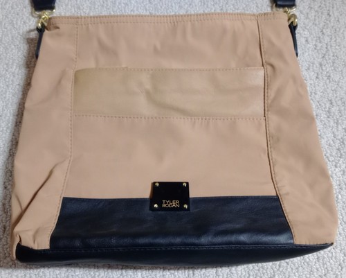 New Tyler Rodan Womens Tan & Black 100% Polyester With Vinyl Trim Handbag 23 - Picture 3 of 14