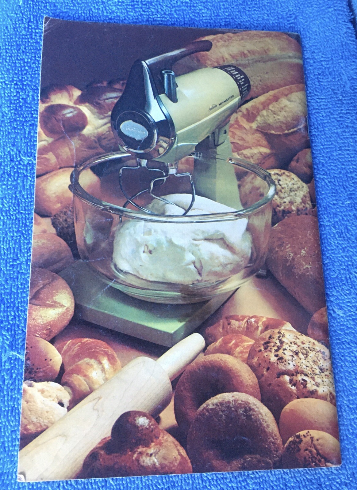 Vintage 1975 Sunbeam Deluxe Mixmaster Mixer Recipes Booklet Over 50 Pages