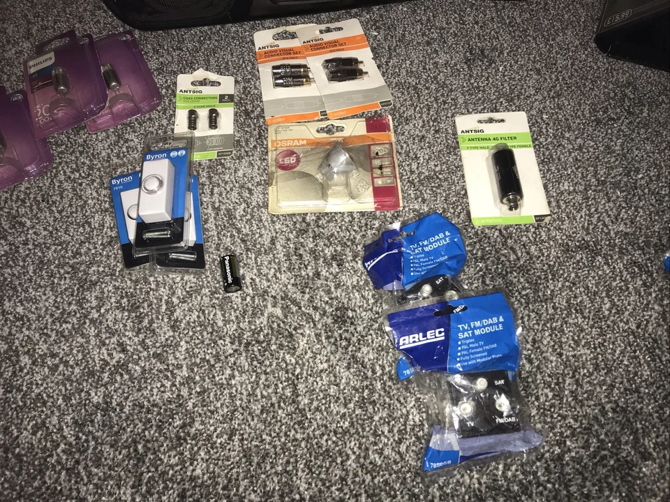 Lote de trabajos de otras brocas ARLEC TV, FM/DAB, SAT.1 y SAT.2 Foto 4 de 4