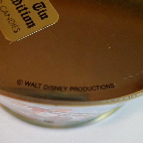 Vintage Disney Merry Christmas Collectors Ed Vol 4 Tin Container Empty England - Picture 14 of 15