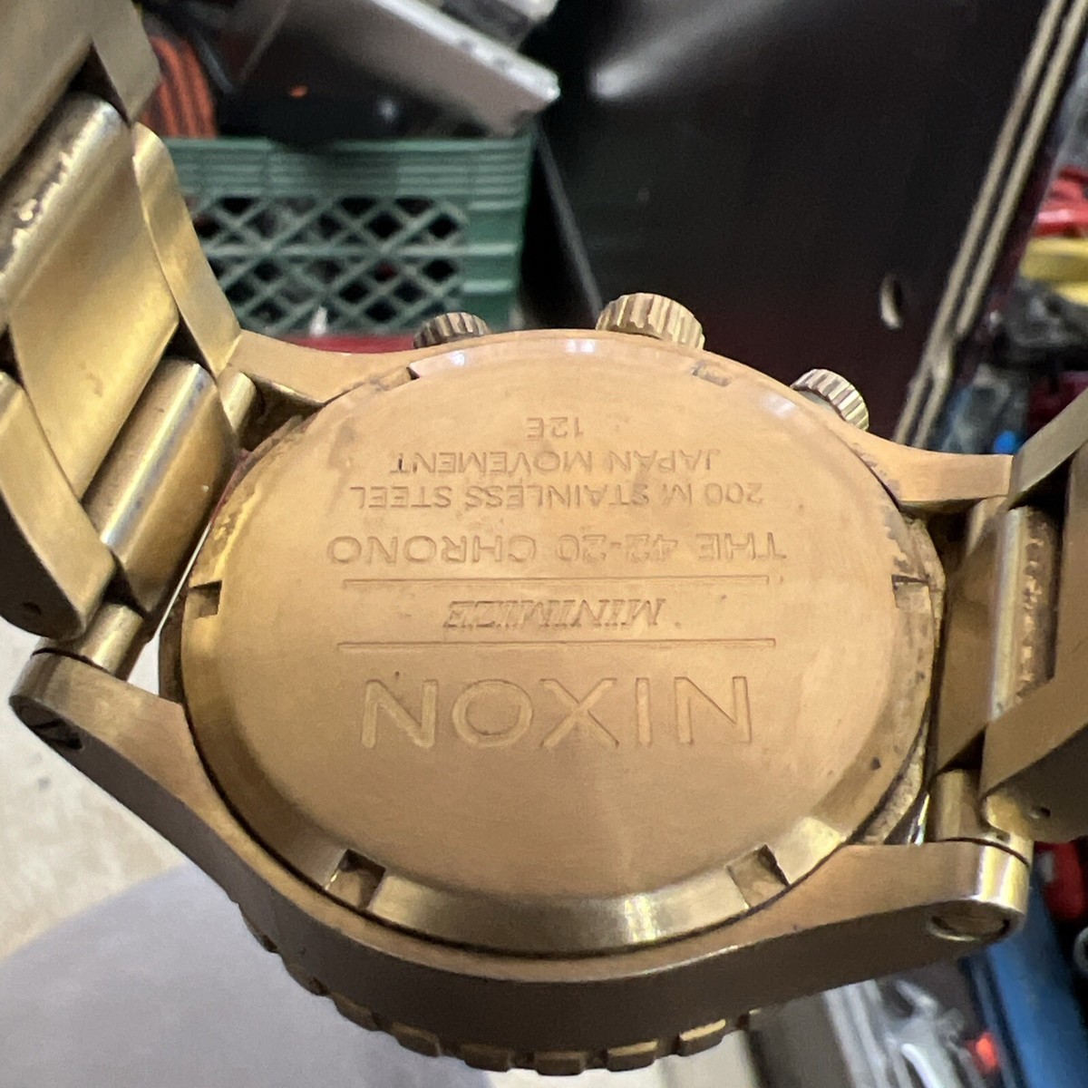 Nixon Minimize Men's Gold The 42-20 Chrono Watch 200M Japan Nixon Minimize Men's Gold The 42-20 Chrono Watch 200M Japan