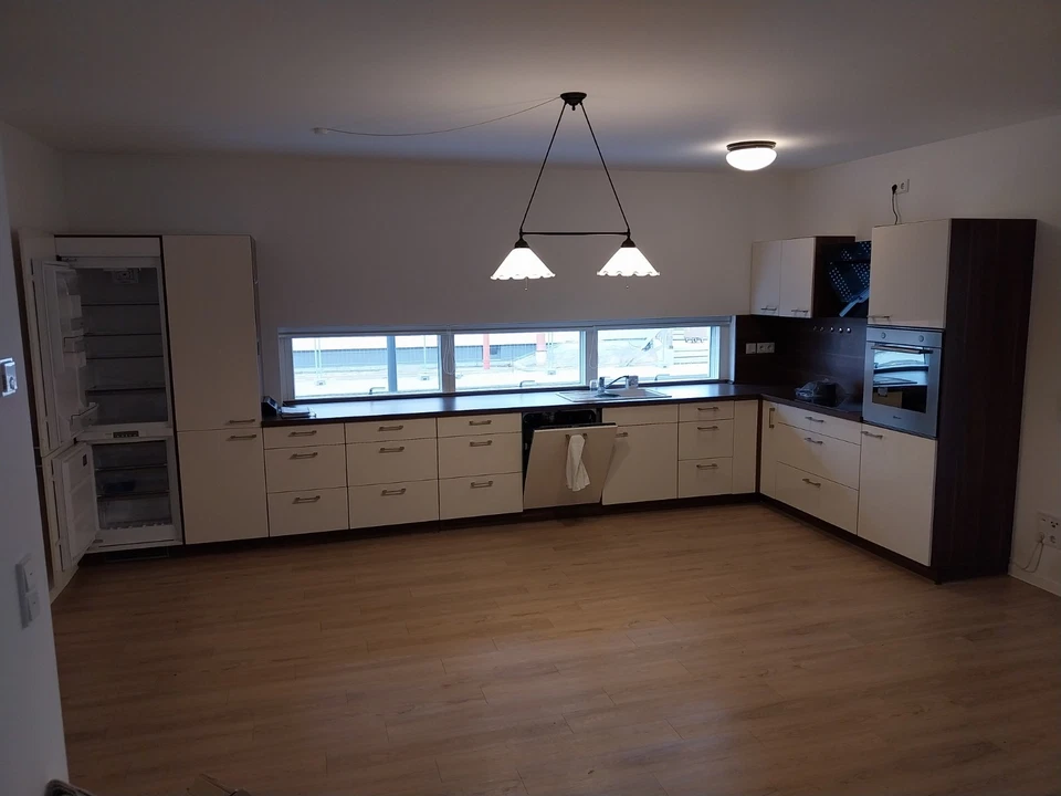 Einbauküche Pino, Farbe hell beige, Preis verhandelbar - Bild 3 von 3