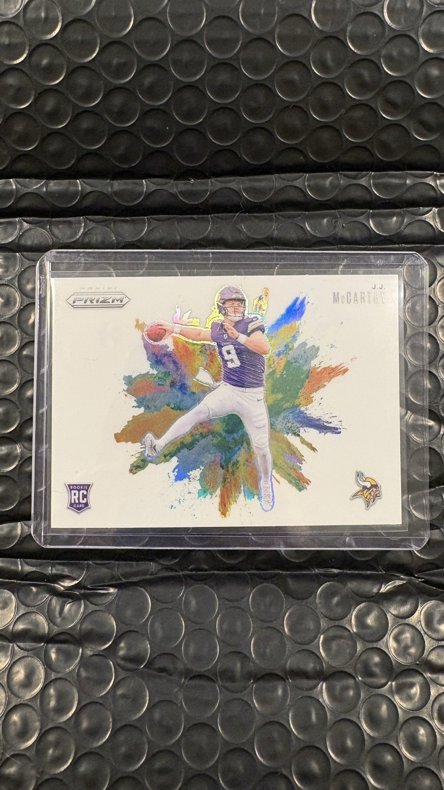 2024 Panini Prizm - Color Blast J.J. McCarthy #10 (RC)