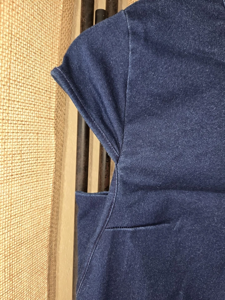 Women's NWOT Planet Motherhood Denim Look Ruffled Hem Maternity Dress Size Small - Image 4 of 4