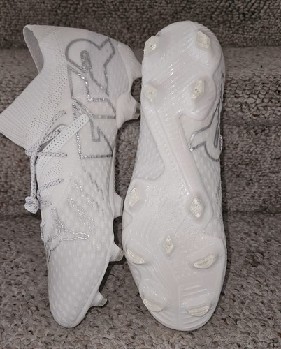 NEW Sz 8.5 Men Puma Future 7 Ultimate FG AG 107916-04 White Silver Soccer Cleat