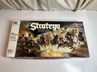 VTG.Stratego 1986 Board Game Milton Bradley Battlefield Strategy Complete