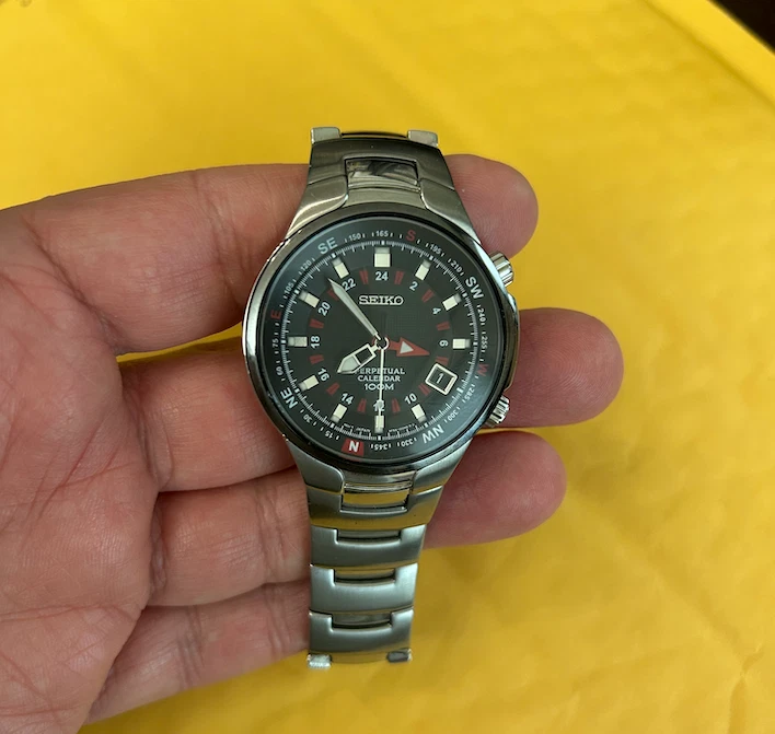 Seiko Criteria GMT SLT087P1 (Alpinist Twin)